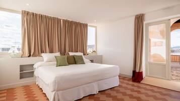 10 sovrum, strykjÀrn/strykbrÀda, internet och sÀngklÀder