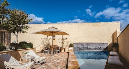 Palacio Catalina - Ten Bedroom Villa, Sleeps 22