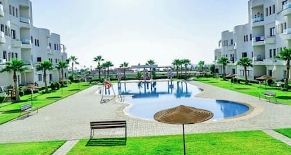 Superb Colina Smir apartment, swimming pool view in front of magnificent Kabila Beach
