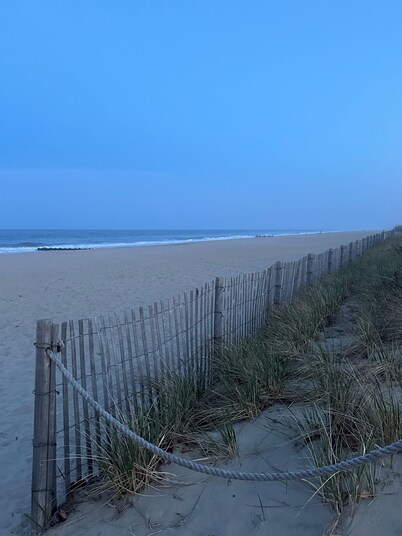 Our Shorebird Way-Brand New Family-Friendly, 4 bedroom Home by the Shore