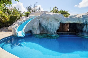 Udendørs pool
