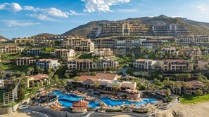 Exterior - Luxury Executive Oceanview Suite at Pueblo Bonito – Sleeps 6, 2 Baths -- 1 week (Cabo San Lucas)