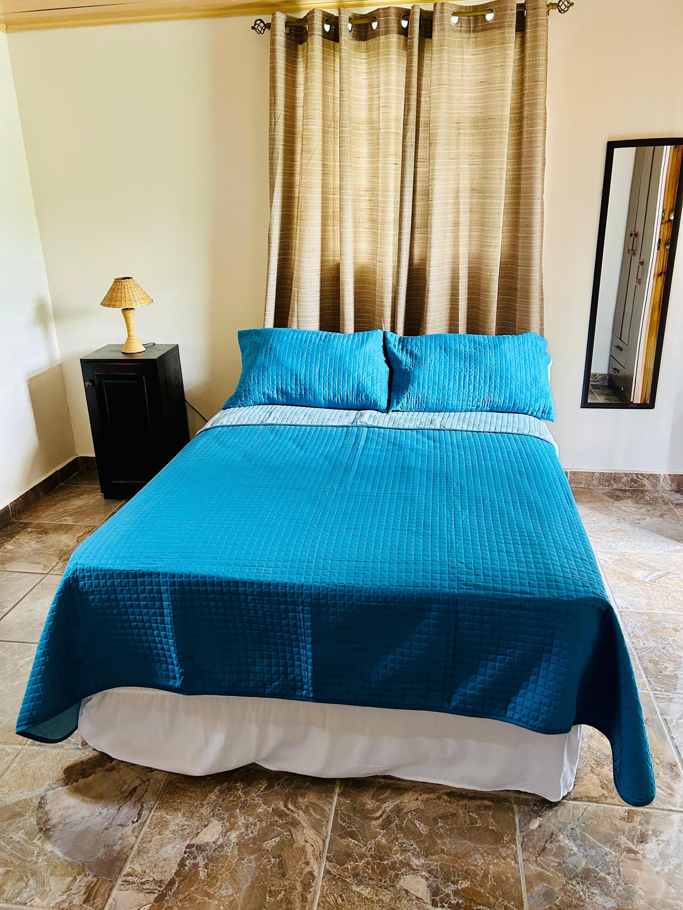 3 bedrooms, WiFi, bed sheets