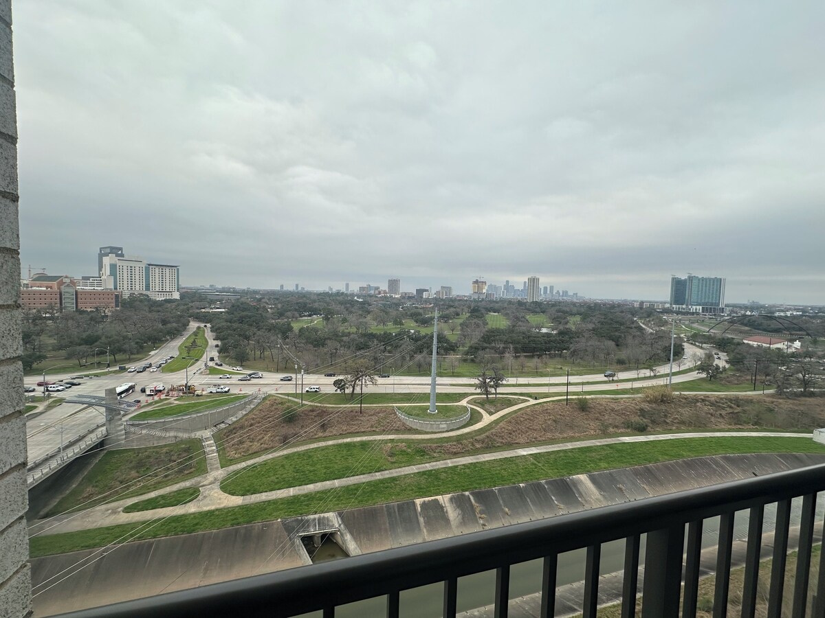 Photo 17 of Spacious 3-bedroom apartment near MD Anderson Hospital