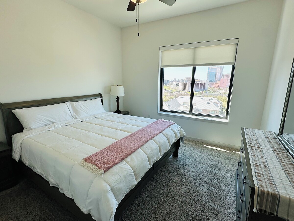 Photo 9 of Spacious 3-bedroom apartment near MD Anderson Hospital