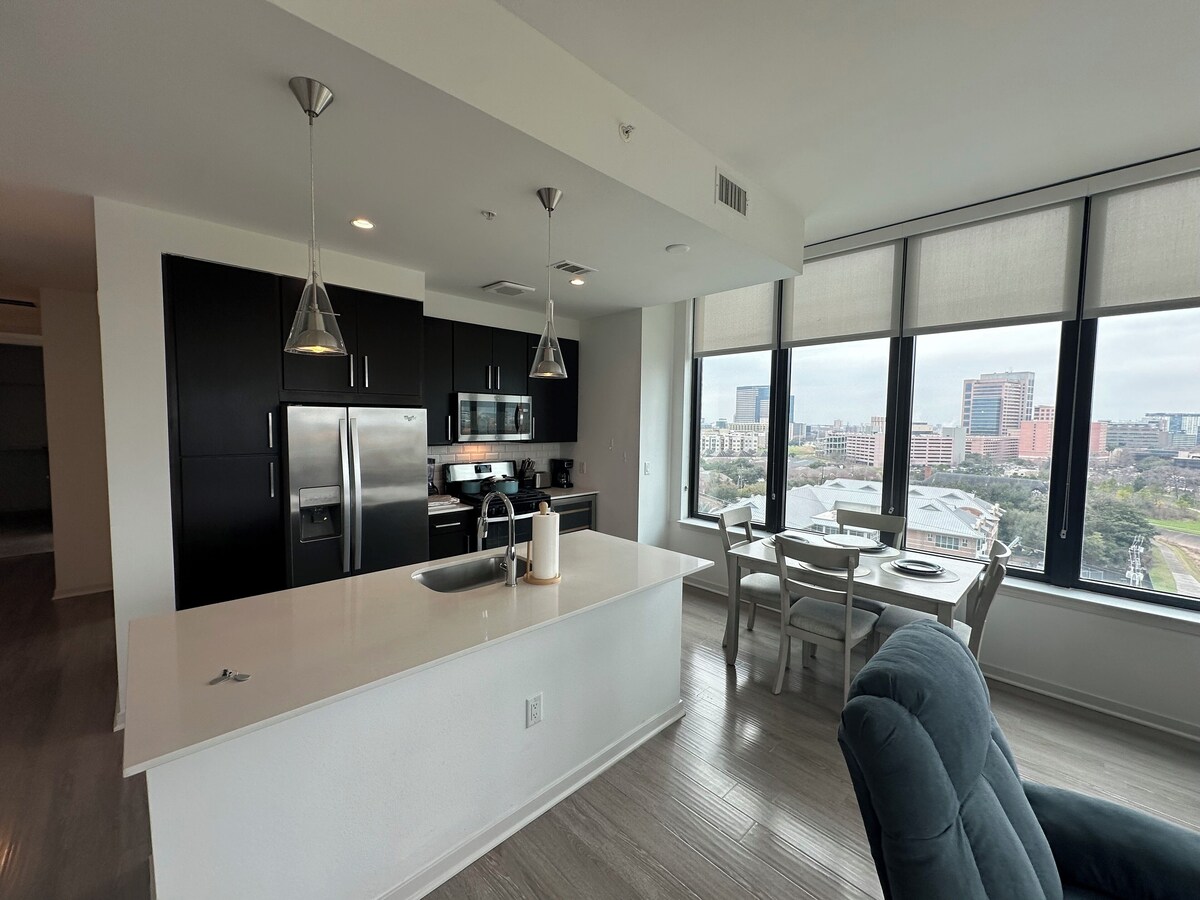 Photo 13 of Spacious 3-bedroom apartment near MD Anderson Hospital