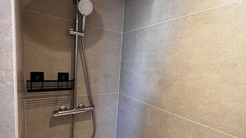 Towels, toilet paper