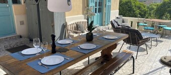 Charming 1920s house in Nice district
