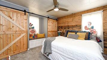 2 Schlafzimmer, Bügeleisen/Bügelbrett, Reisekinderbett, kostenloses WLAN