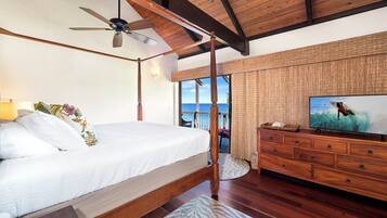 Townhome, Multiple Beds, Lanai, Ocean View (Kona Onenalo 1) | 3 bedrooms, individually decorated, individually furnished, bed sheets