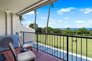 Condo, Multiple Beds, Lanai, Ocean View (Country Club Villas 315) | Property grounds