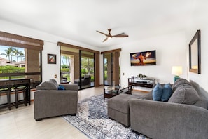 Condo, Multiple Beds, Lanai, Garden View (The Shores at Waikoloa 114) | Living area