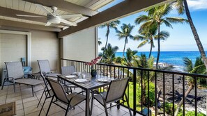 Appart'hôtel, plusieurs lits, véranda, vue océan (Kona Bali Kai 322) | Restauration extérieure