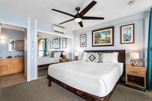 Condo, Plusieurs lits, lanai, vue sur l’océan (Kona Bali Kai 322) | 2 chambres, décor unique, ameublement unique, literie fournie