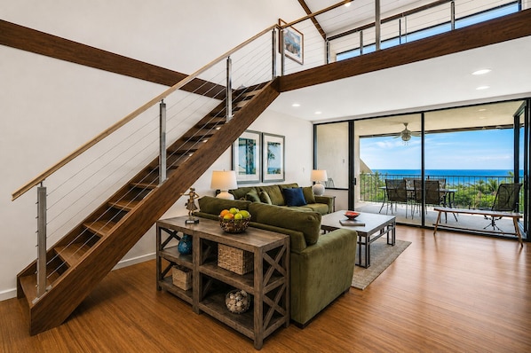 Apartment, Mehrere Betten, Veranda, Meerblick (Country Club Villas 318) | Wohnbereich