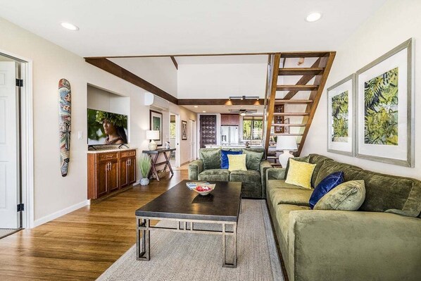 Condo, Multiple Beds, Lanai, Ocean View (Country Club Villas 318) | Living area | 42-inch flat-screen TV with digital channels - Ocean and Golf Course Views - Top Floor -vrkcv (Kailua-Kona)