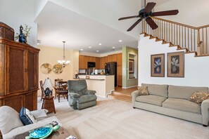Townhome, Multiple Beds, Lanai, Golf View (Waikoloa Colony Villas 103) | Living area