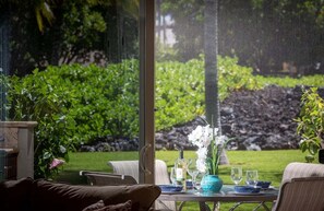 Condo, Multiple Beds, Lanai, Garden View (Golf Villas at Mauna Lani Q2) | Outdoor dining