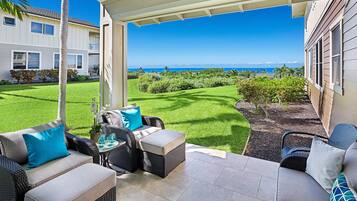 House, Multiple Beds, Lanai, Ocean View (Na Hale O Keauhou C1) | Terrace/patio
