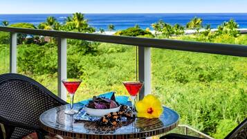 Townhome, Multiple Beds, Lanai, Ocean View (Na Hale O Keauhou N3) | Outdoor dining