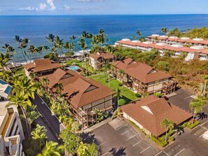 Exterior - Updated Top Floor - Ocean View - Pool! - Vrkcv (Kailua-Kona)