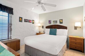 1 habitación, decoración personalizada y muebles diferentes