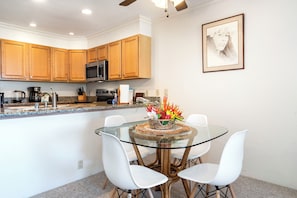 Condo, 1 King Bed with Sofa bed, Lanai, Ocean View (Sea Village 2102)