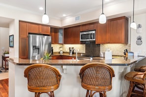 Apartment, Mehrere Betten, Veranda, Gartenblick (Halii Kai 20F) | Eigene Küche
