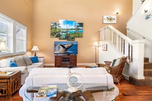 Condo, Multiple Beds, Lanai, Garden View (Halii Kai 20F) | Living area