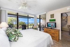 Appartement, meerdere bedden, veranda, uitzicht op oceaan (Country Club Villas 304) | 2 slaapkamers, individueel gedecoreerd, individueel gemeubileerd