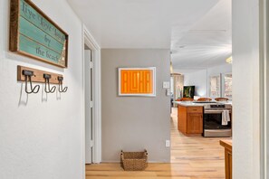 Condo, Multiple Beds, Lanai, Partial Ocean View (Kona Pacific A306) | Interior