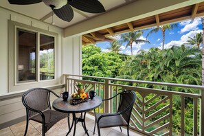 Condo, Multiple Beds, Lanai, Garden View (Palm Villas at Mauna Lani I23) | Outdoor dining