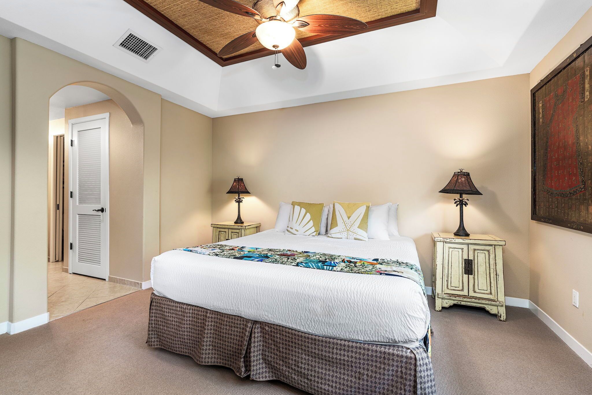 Condo, Multiple Beds, Lanai, Garden View (Palm Villas at Mauna Lani I23) | 2 bedrooms, individually decorated, individually furnished, bed sheets
