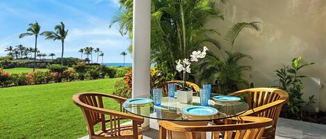 Condo, Multiple Beds, Lanai, Ocean View (Mauna Lani Point F106) | Outdoor dining