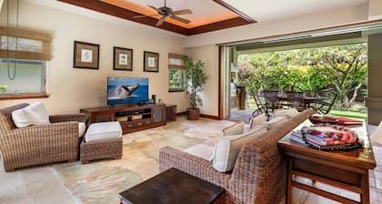 Family-friendly & Romantic Getaway - Beach Club Access- Vrkcv