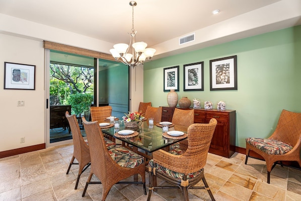 Casa de ciudad, varias camas, lanai, vista al jardín (Mauna Lani Villages 512) | 3 habitaciones, decoración personalizada y muebles diferentes
