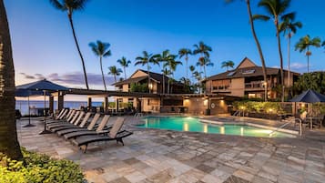 3 outdoor pools