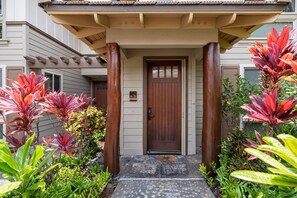 Exterior detail - 2bed Lift with Concierge Onsite, Golf Course Views - Vrkcv (Kamuela)