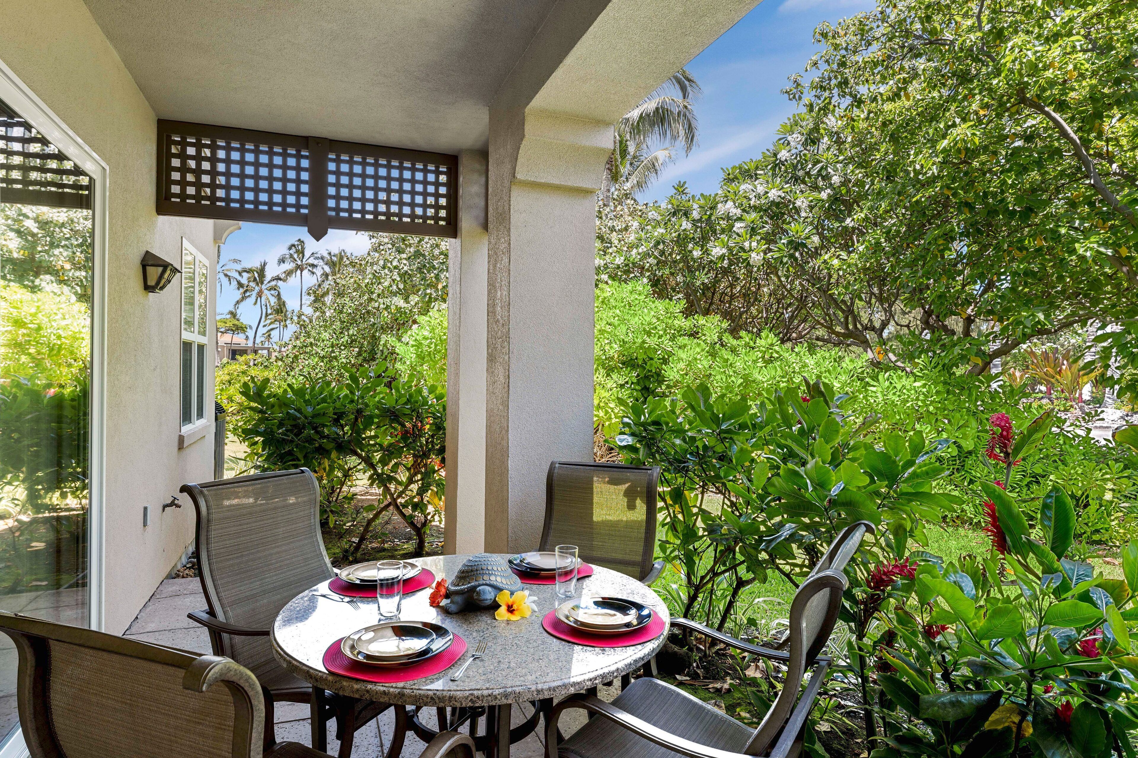 Resortwoning, Meerdere bedden, veranda, uitzicht op golfbaan (Waikoloa Colony Villas 105) | Buiten dineren