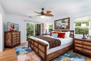 Pientalo, useita sänkyjä, lanai, näköala golfkentälle (Waikoloa Colony Villas 105) | 3 makuuhuonetta, yksilöllisesti sisustettu, yksilöllisesti kalustettu