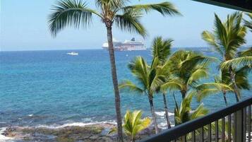 Condo, 1 King Bed with Sofa bed, Lanai, Ocean View (Kona Reef D37) | View from room