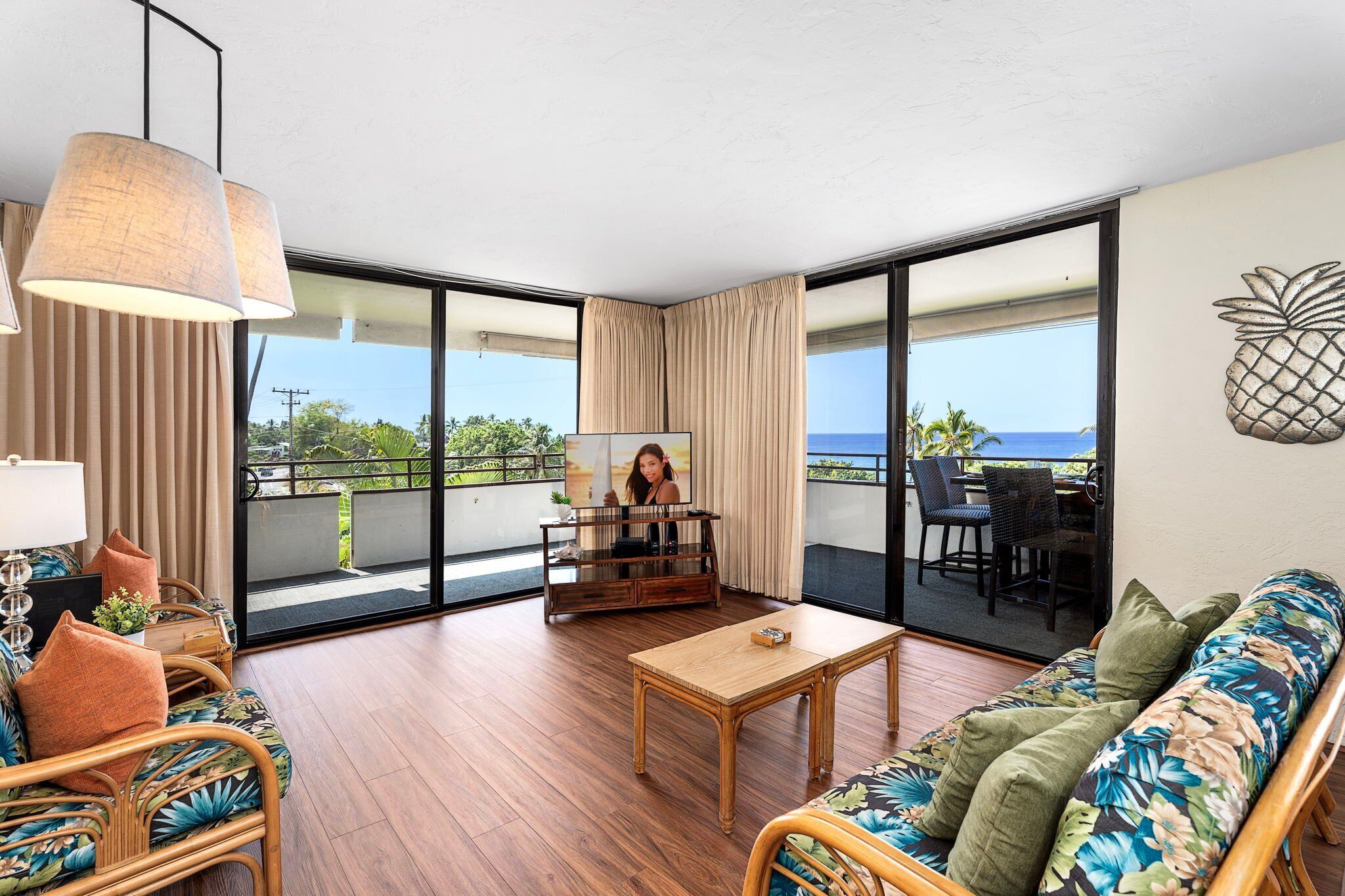 Condo, Multiple Beds, Lanai, Ocean View (White Sands Village 201) | Living area