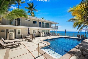 Pool - Premier Ocean Front Complex - No Stairs! - AC - Vrkcv (Kailua-Kona)