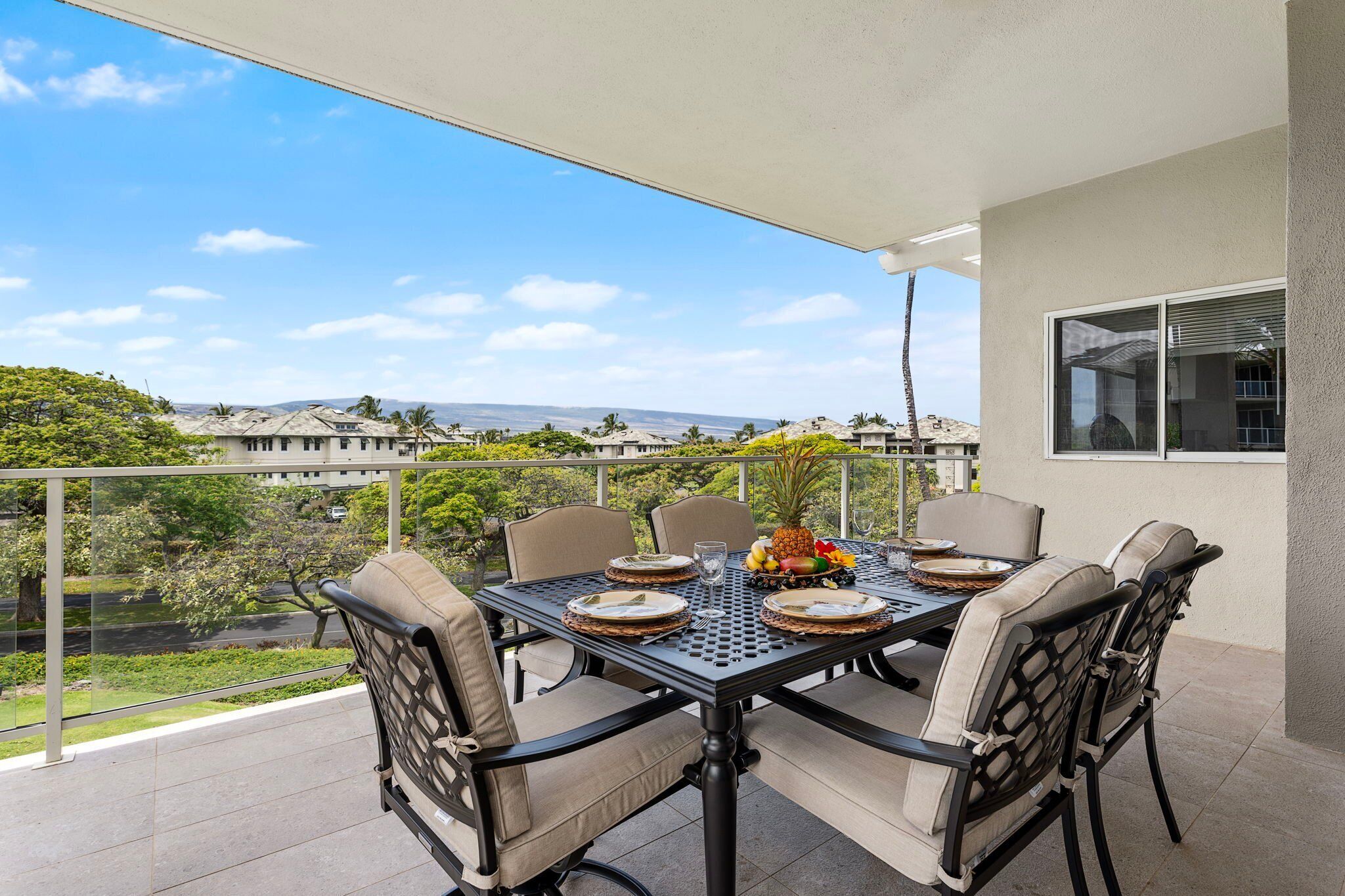 Condo, Multiple Beds, Lanai, Partial Ocean View (Vista Waikoloa D204) | Outdoor dining