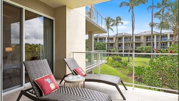 Condo, Multiple Beds, Lanai, Partial Ocean View (Vista Waikoloa D204) | View from room