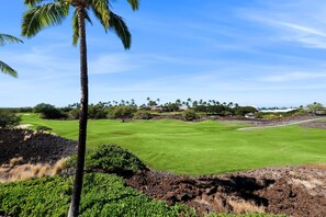 联排别墅, 多张床, 外廊, 高尔夫景观 (Mauna Lani Fairways 903) | 高尔夫
