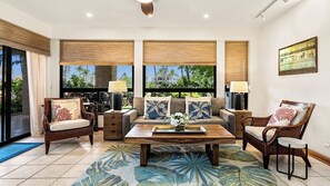 Condo, Multiple Beds, Lanai, Ground Floor (The Shores at Waikoloa 126) | Living area | 42-inch flat-screen TV with digital channels