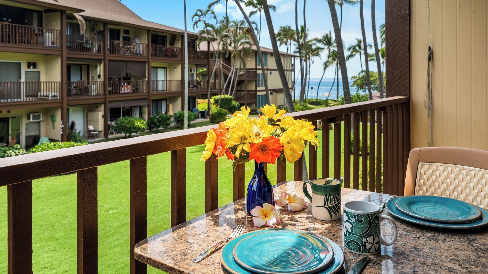 Condo, 1 Queen Bed with Sofa bed, Lanai, Partial Ocean View (Kona Isle B22) | Outdoor dining