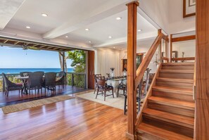 Casa de ciudad, varias camas, lanai, vista al océano (Kona Onenalo 10) | 3 habitaciones, decoración personalizada y muebles diferentes