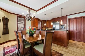 Condo, Multiple Beds, Lanai, Mountain View (Kolea 15L)